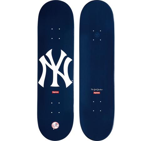 Supreme New York Yankees Skateboard Deck Navy | PLUS