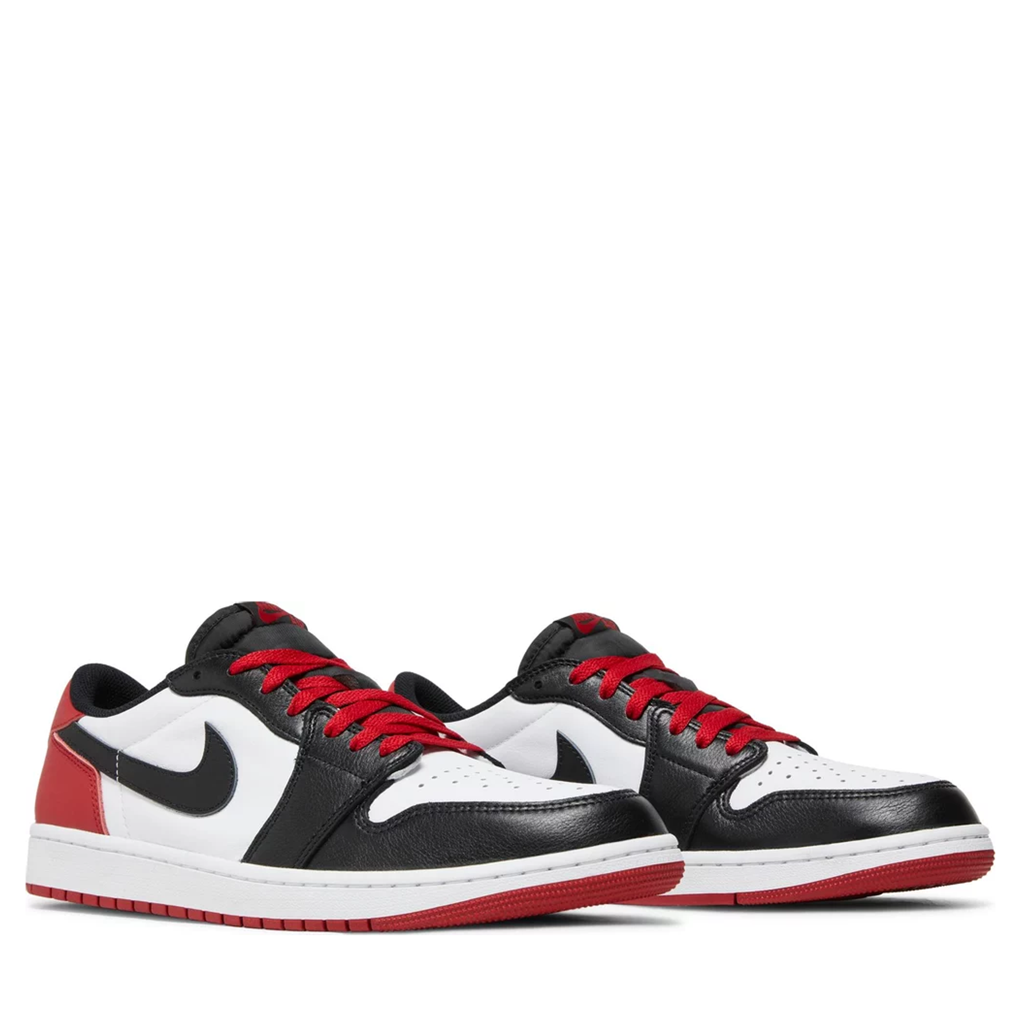 Nike air jordan 1 low black toe hot sale