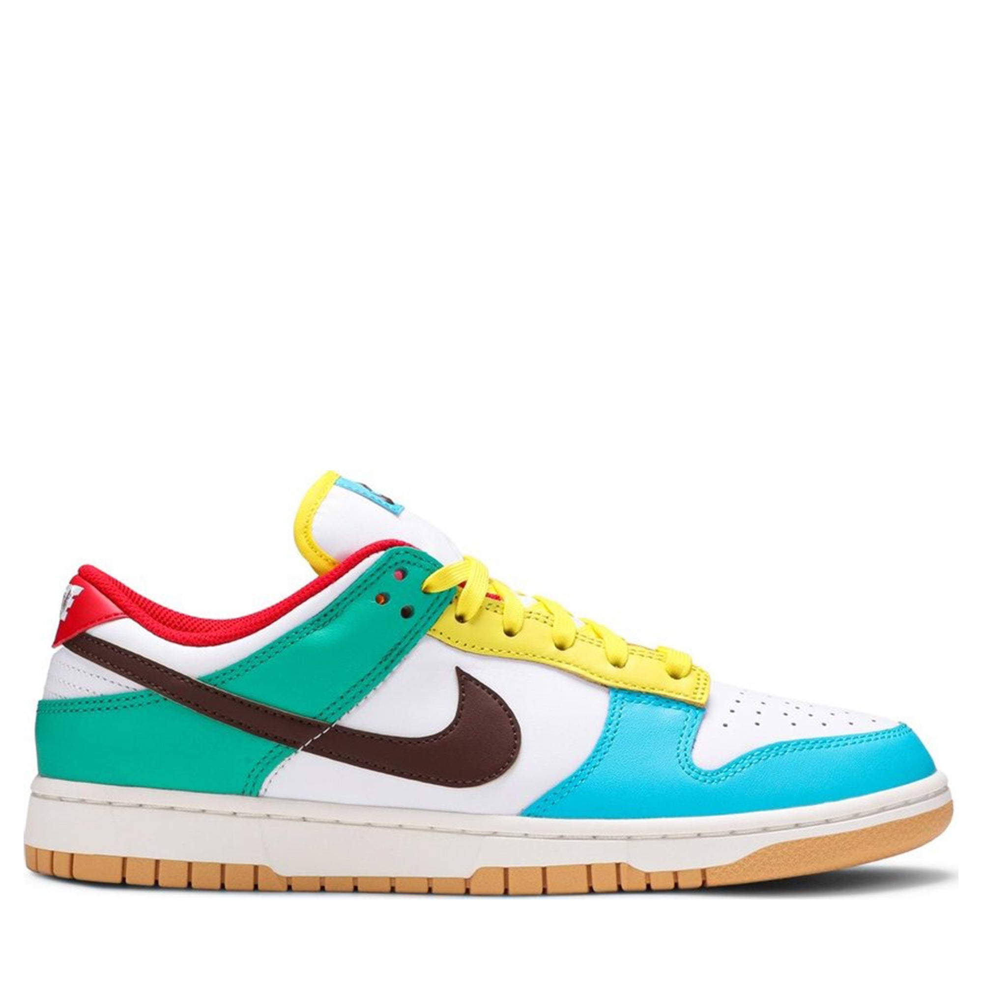 Shop Nike Dunks Sneakers in Canada | Authenticity Guaranteed