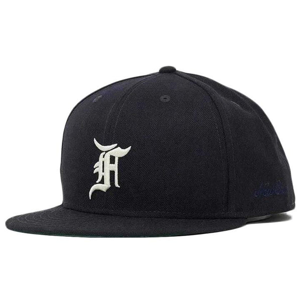 FEAR OF GOD ESSENTIALS New Era Fitted Cap (FW20) Navy